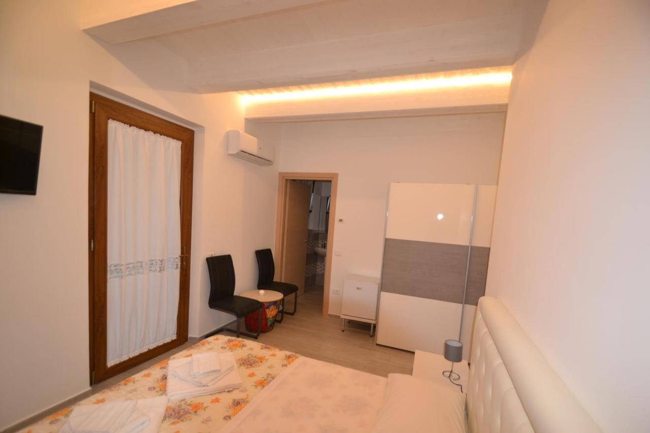 Onda Chiara B&B Porto SantʼElpidio Dış mekan fotoğraf